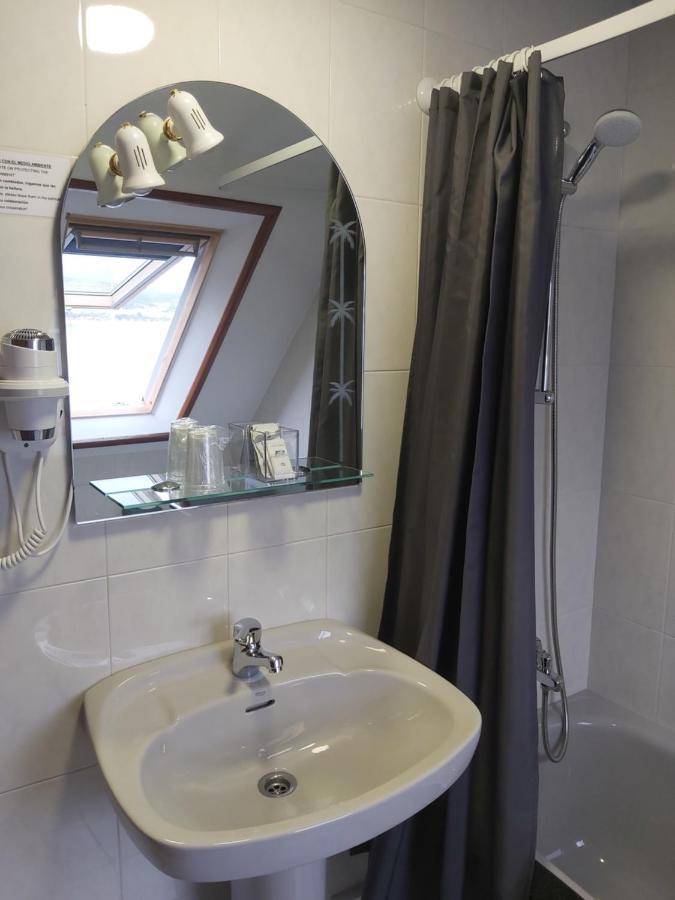 Hostal O Forno Porto do Barqueiro 客房 照片